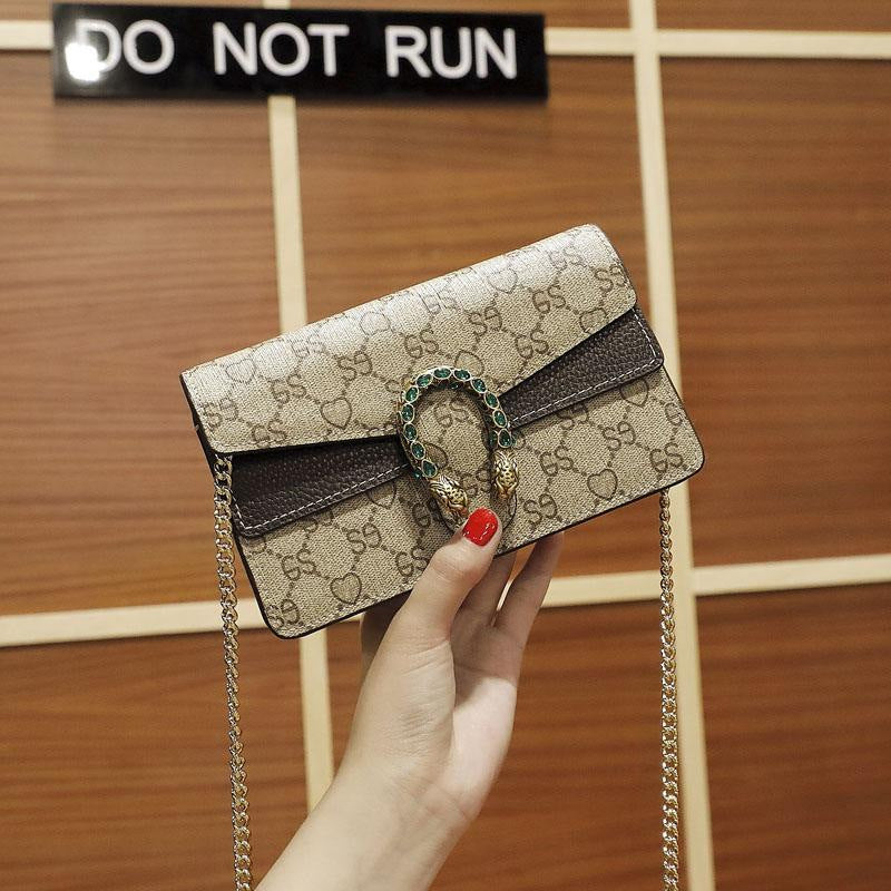 Fashion chain bag Women's leather one-shoulder messenger bag Simple and versatile snake-head small square bag fashion