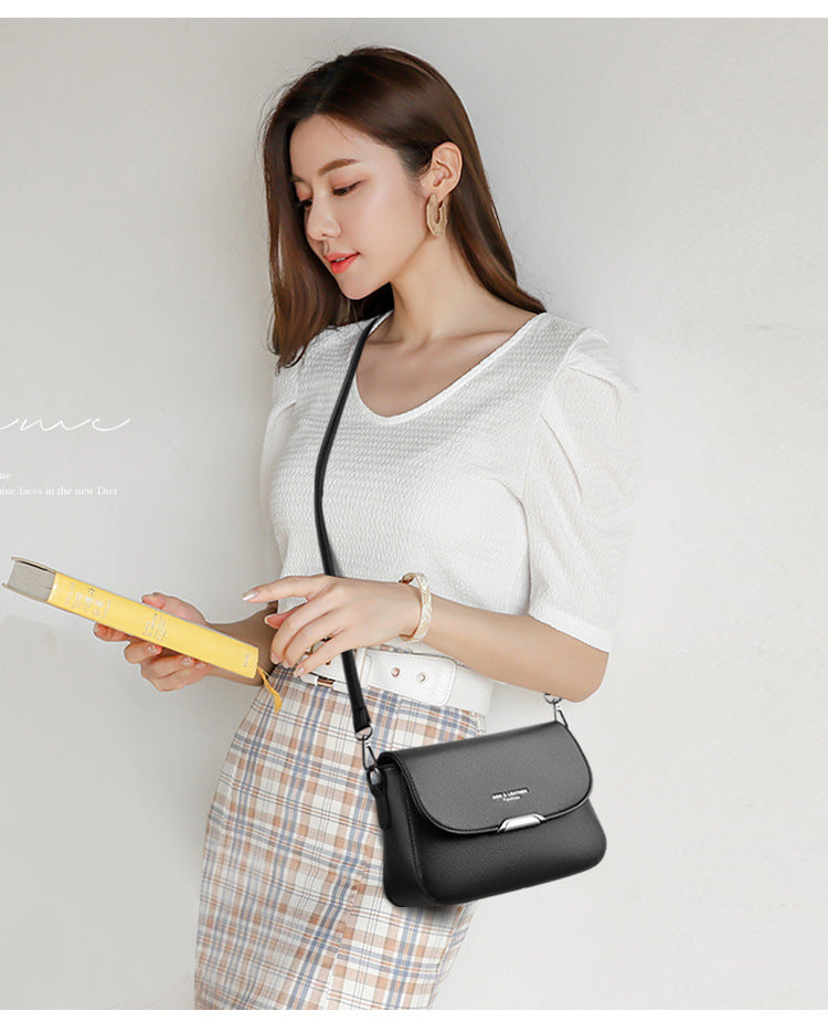 2024 new leather large capacity women's shoulder bag fashion leather messenger bag